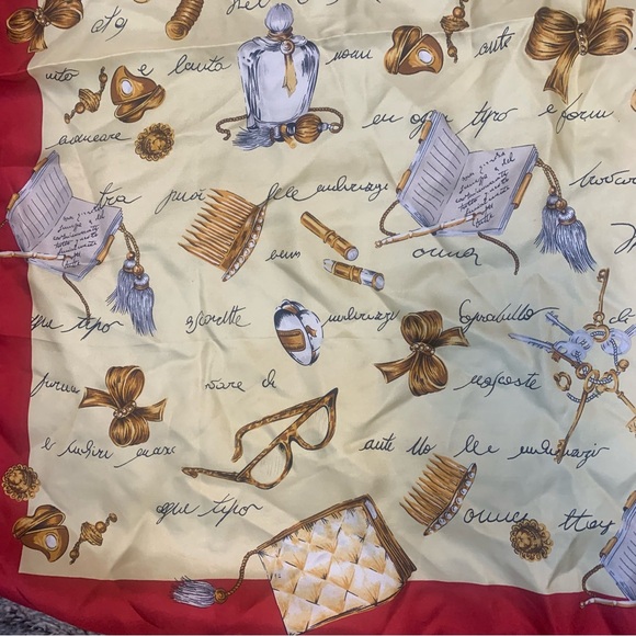 VTG Jones New York 100% Silk Rolled Edge Printed Scarf Perfume Tassel Key Square - Picture 4 of 11